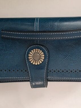 Sendefn Women's RFID-Blocking Wallet